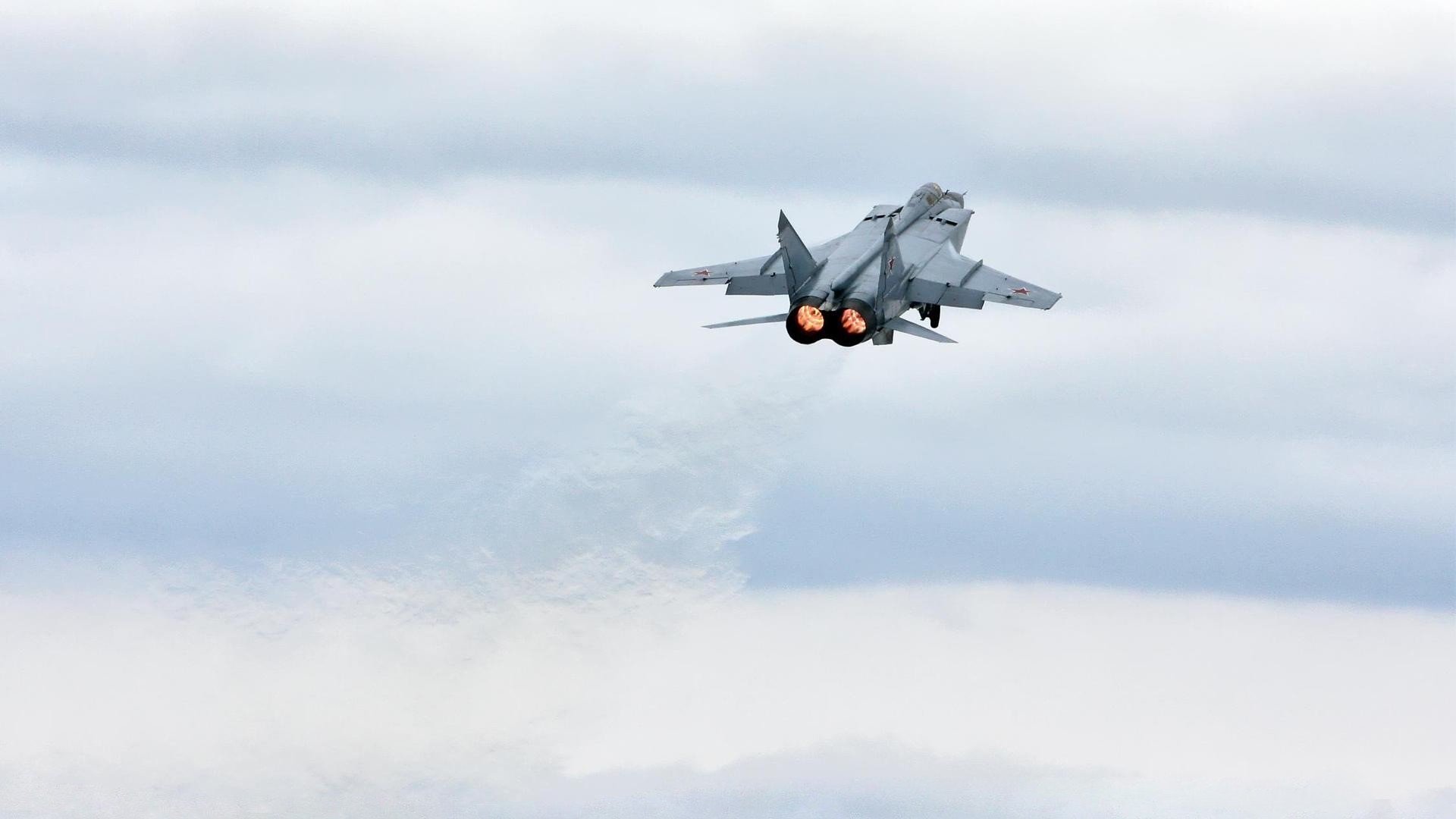 坚盾破局，锐矢穿心，乌克兰的硬仗哲学与黄喜灿的稳定输出学