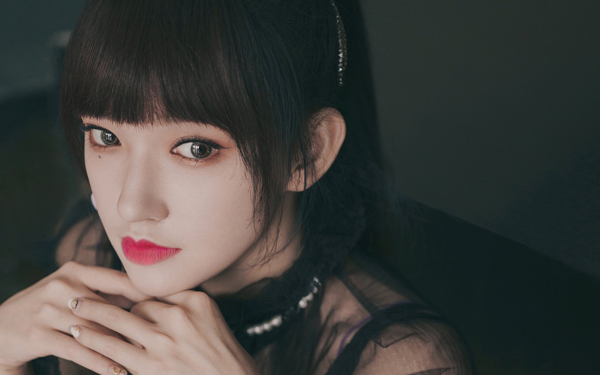 海啸席卷安联球场！瑞士边缘国脚德里赫特一战成名，拜仁防线竟成背景板